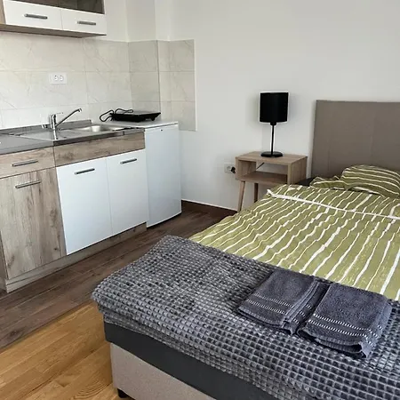 Golden Lux Green Apartment Soko Banja